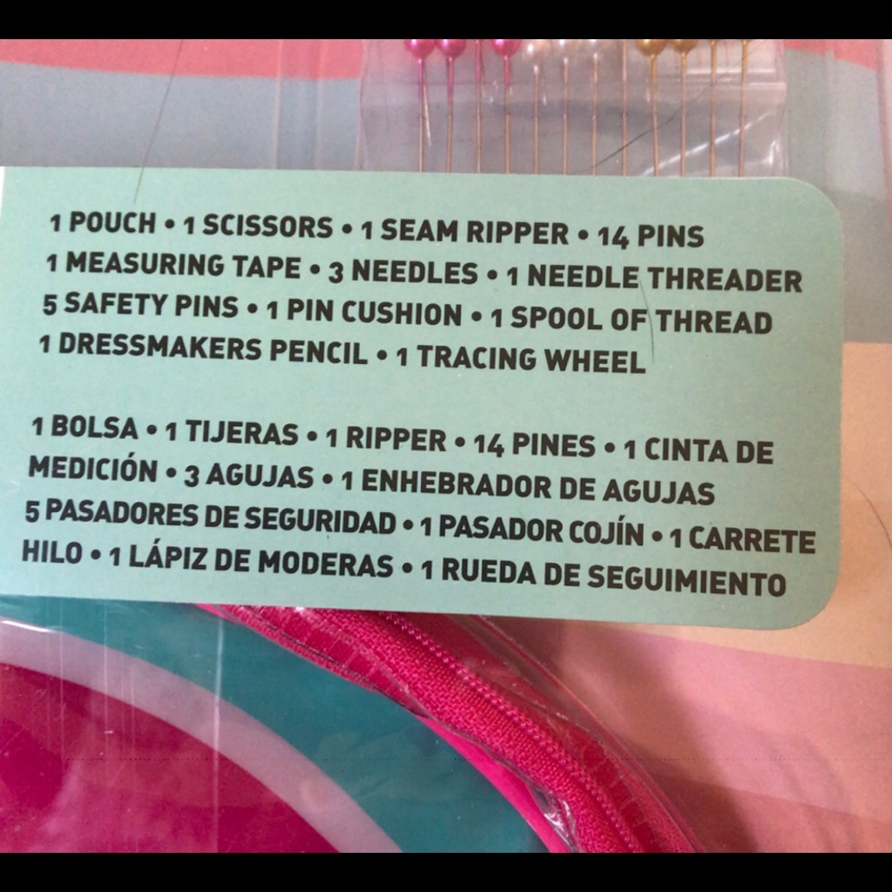 Sewing Kit - Picture 7 of 7